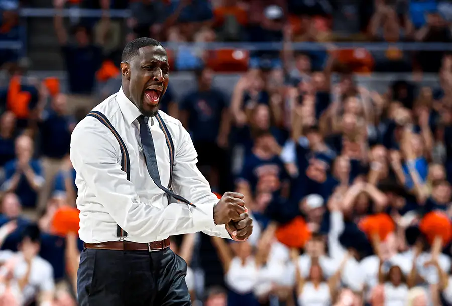 Coach Larry Vickers